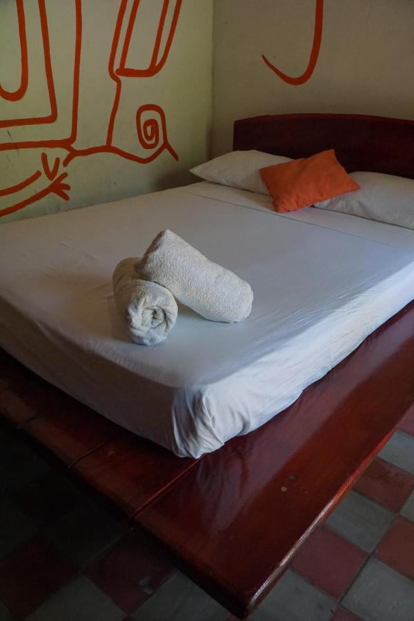 Cueva Nica Hotel Granada Bagian luar foto